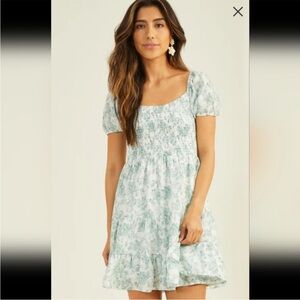 Ivory and Sage Floral Puff Sleeve Dress
